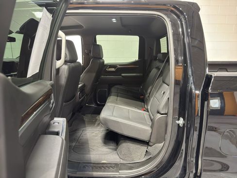 Used 2024 GMC Sierra 1500 Elevation w/ Elevation Premium Package image 13