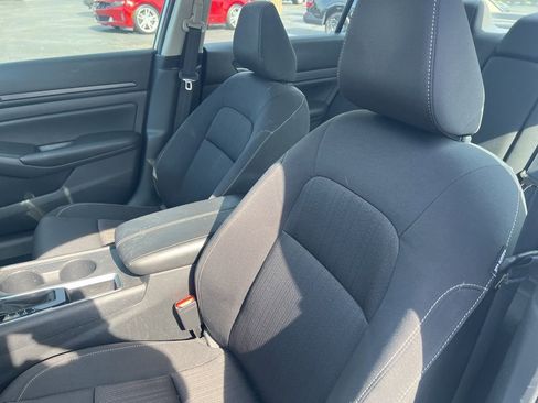 Used 2022 Nissan Altima 2.5 S image 7
