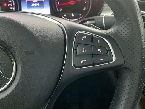 Used 2019 Mercedes-Benz GLC 300 image 22