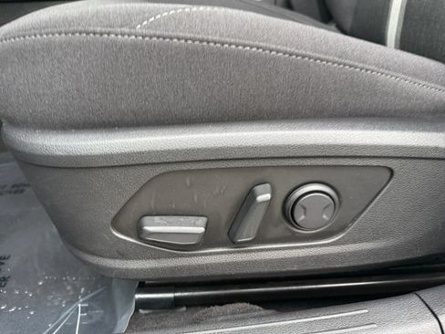 Used 2025 Hyundai Sonata SEL FWD image 16