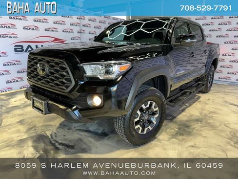 Used 2023 Toyota Tacoma TRD Off-Road image 1