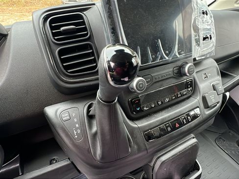 Used 2025 RAM ProMaster 2500 w/ Premium Convenience Group image 26