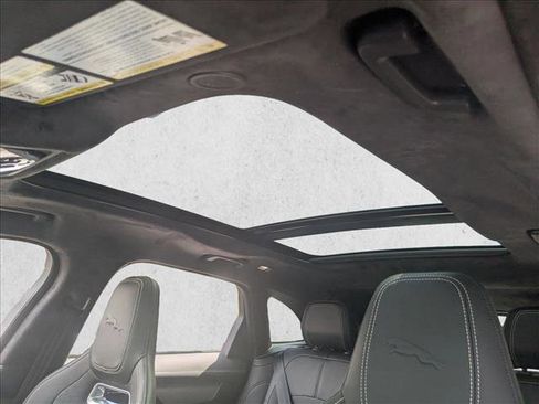 Used 2026 Jaguar F-PACE R-Dynamic S image 16