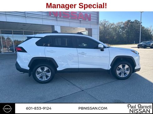 Used 2023 Toyota RAV4 XLE image 13