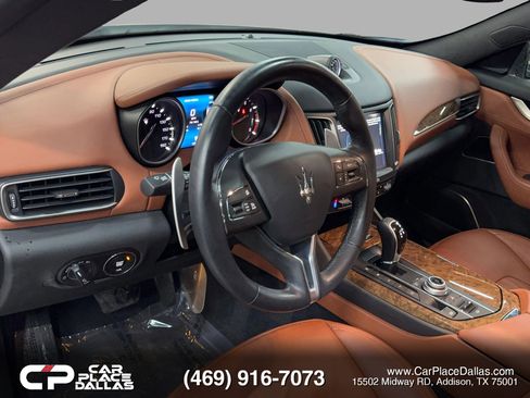 Used 2017 Maserati Levante S image 22