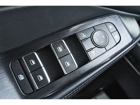 Used 2021 Nissan Rogue SL FWD image 19
