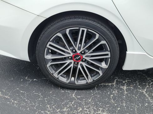 Used 2023 Kia Forte GT FWD image 7
