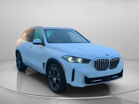 Used 2025 BMW X5 sDrive40i w/ Premium Package RWD image 36