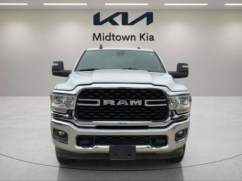Used 2024 RAM 2500 Big Horn AWD/4WD image 8