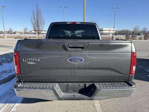 Used 2016 Ford F150 XLT image 8