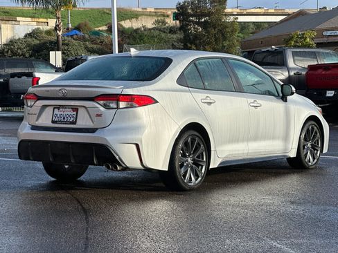 Used 2023 Toyota Corolla SE image 5