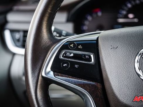 Used 2014 Cadillac XTS FWD image 61
