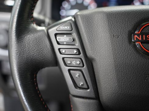 Used 2023 Nissan Titan PRO-4X w/ Pro-4x Utility Package AWD/4WD image 13