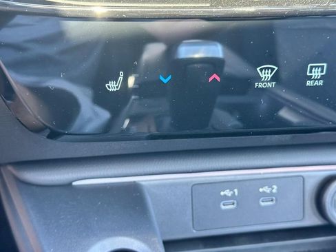 Used 2026 Nissan Sentra SV w/ SV Convenience Package FWD image 14