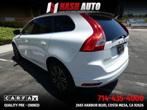 Used 2017 Volvo XC60 T5 Dynamic w/ Preferred Option Package FWD image 12