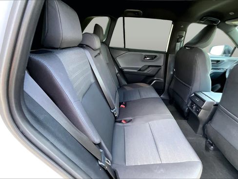 Used 2026 Toyota RAV4 SE FWD image 20
