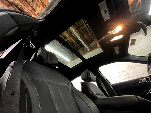 Used 2025 BMW X6 M60i image 25