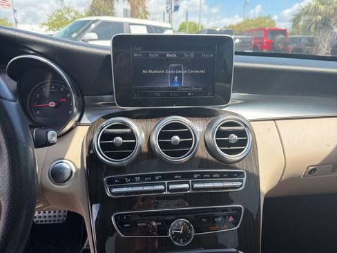 Used 2018 Mercedes-Benz C 300 Sedan image 22