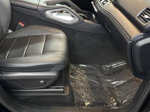 Used 2021 Mercedes-Benz GLE 350 4MATIC image 40