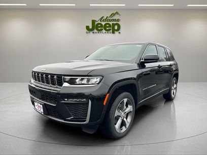 New 2026 Jeep Grand Cherokee Limited w/ Trailer Tow Package