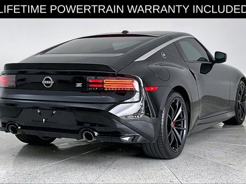 Used 2024 Nissan Z Performance w/ Floor Mat Package RWD image 2
