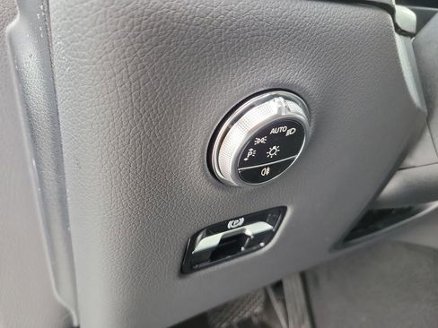 New 2026 Mercedes-Benz GLC 350e 4MATIC image 25