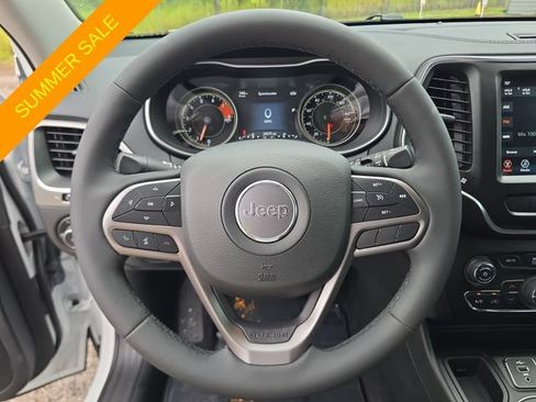 Certified 2022 Jeep Cherokee Latitude Lux FWD image 23