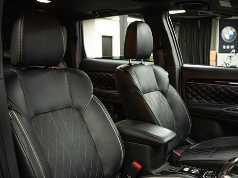 Used 2020 Mitsubishi Outlander GT image 16