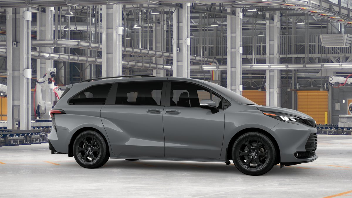 New 2026 Toyota Sienna XLE Woodland Edition AWD/4WD image 13