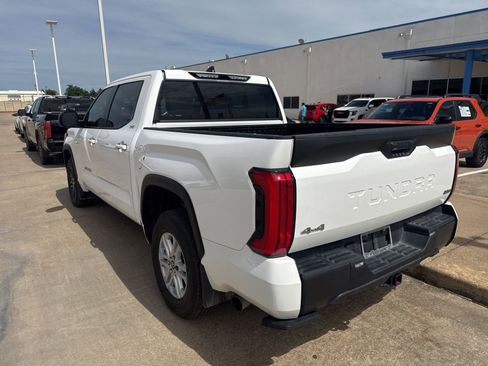 Used 2024 Toyota Tundra SR5 w/ SR5 Premium Package AWD/4WD image 5