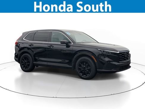 Used 2025 Honda CR-V LX image 1