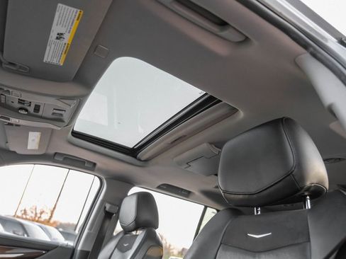 Used 2020 Cadillac Escalade ESV Luxury w/ Escalade Sport Edition image 19