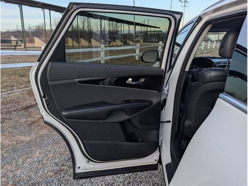Used 2019 Kia Sorento EX FWD image 10