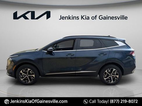 Used 2025 Kia Sportage EX w/ EX Premium Package image 2