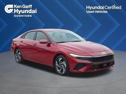 Used 2025 Hyundai Elantra Limited