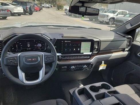 New 2025 GMC Sierra 1500 SLE w/ X31 Off-Road Package image 28