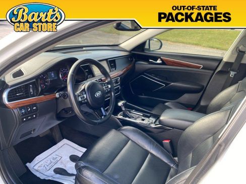 Used 2019 Kia Cadenza Technology image 26