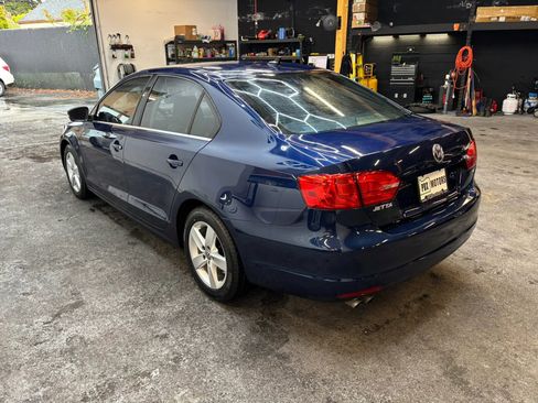 Used 2014 Volkswagen Jetta TDI FWD image 5