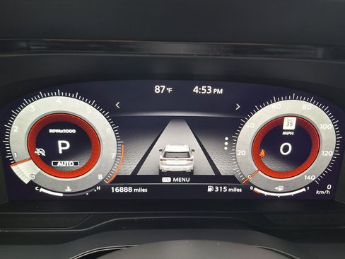 Used 2023 Nissan Pathfinder Platinum AWD/4WD image 12