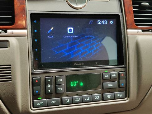 Used 2004 Lincoln Town Car Ultimate image 33