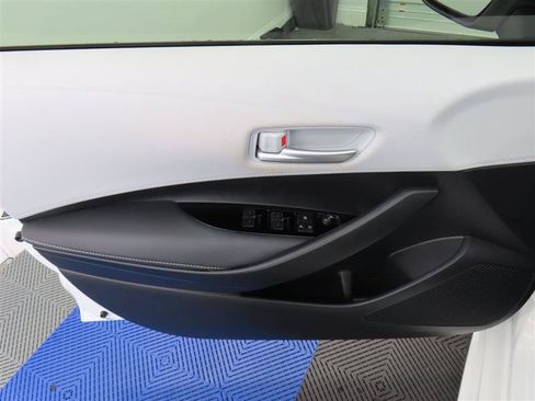Used 2024 Toyota Corolla SE FWD image 16