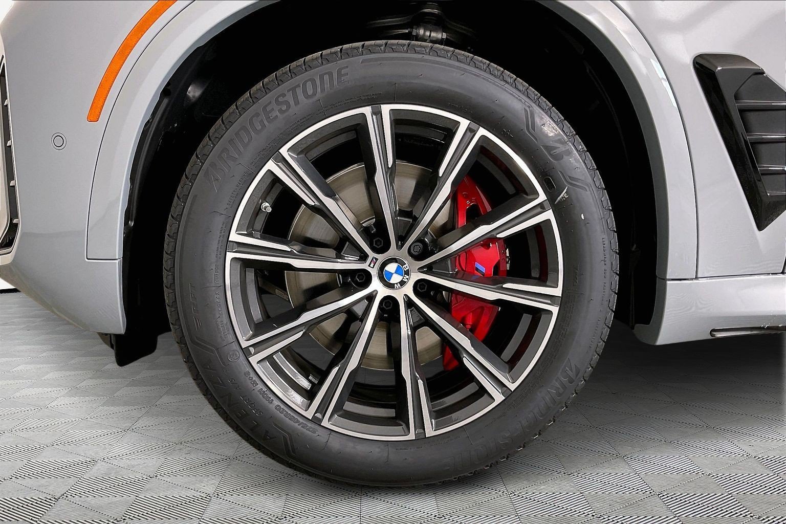 Used 2026 BMW X5 xDrive40i AWD/4WD image 15
