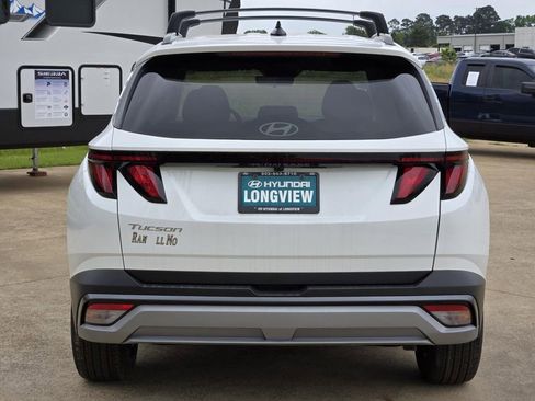 New 2026 Hyundai Tucson SEL FWD image 3