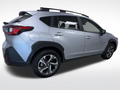 Used 2025 Subaru Crosstrek 2.5i Premium AWD/4WD image 8