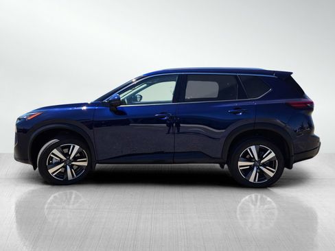 Used 2025 Nissan Rogue SL w/ Tech Package AWD/4WD image 10