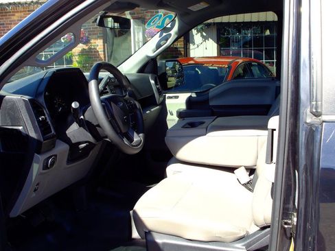 Used 2020 Ford F150 XL w/ XL Power Equipment Group AWD/4WD image 6