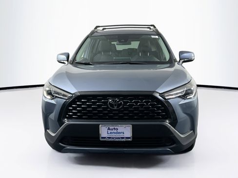 Used 2022 Toyota Corolla Cross LE AWD/4WD image 2