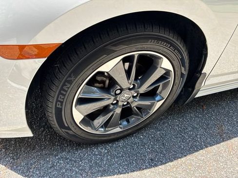 Used 2022 Honda Odyssey Elite image 11