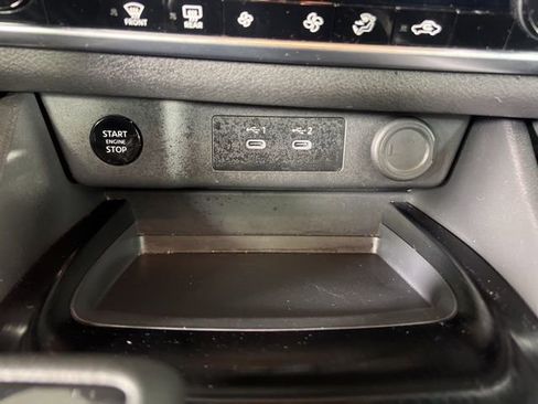 Used 2025 Nissan Rogue SV image 22