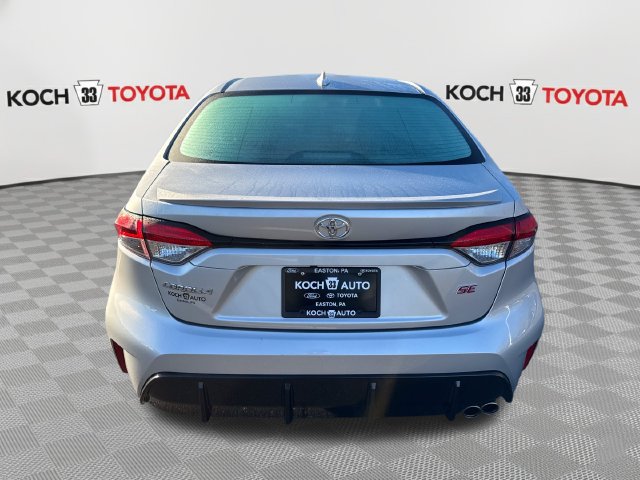 Certified 2025 Toyota Corolla SE w/ Convenience Package FWD image 7